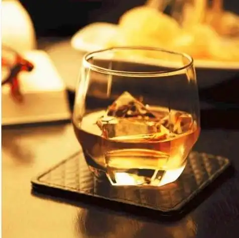 香烟酒杯图片伤感图片香烟图片大全伤感图片带字