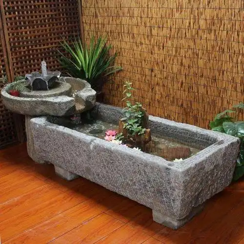 家里建这样的鱼池既能美化家居,改善家庭风水,时不时还能给家里增添下