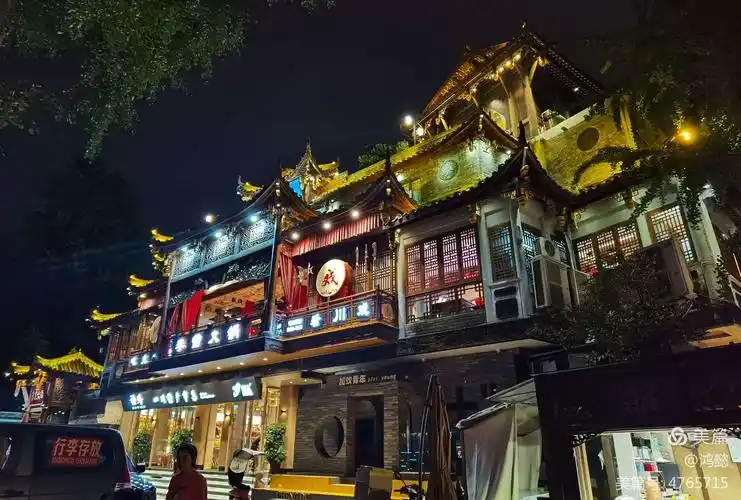 "漫"游成都宽窄巷子