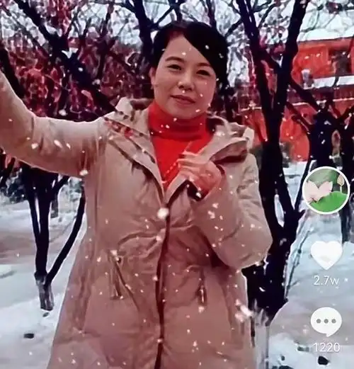 九江南山公园梅花开了许敏发视频给奇奇悦悦网友浓浓祖孙情