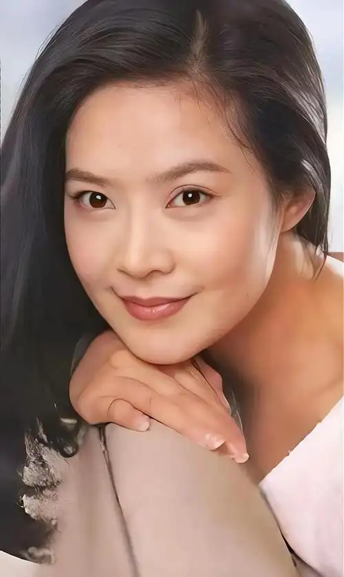 琼瑶女郎俞小凡