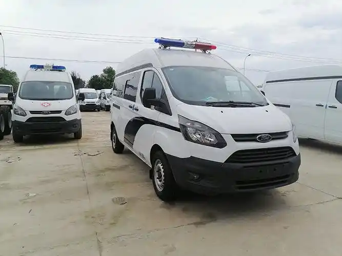 2022款警用囚车福特新全顺v362囚车实拍图推荐配置报价配置