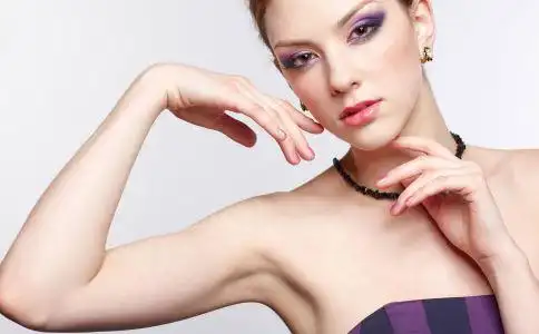 入秋后皮肤干燥 6种食物能滋润皮肤