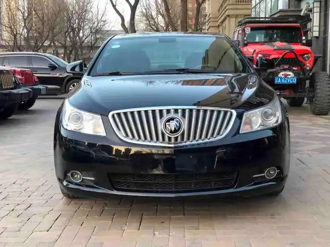 【沈阳】2010年4月 别克 君越 2010款 2.4l 豪华版 手自一体