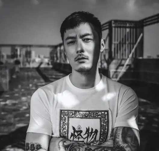 魔都余文乐 的头像