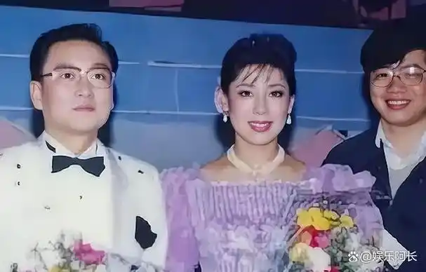 关牧村改嫁后终获幸福儿子孝顺前夫王星军却依然孤身一人