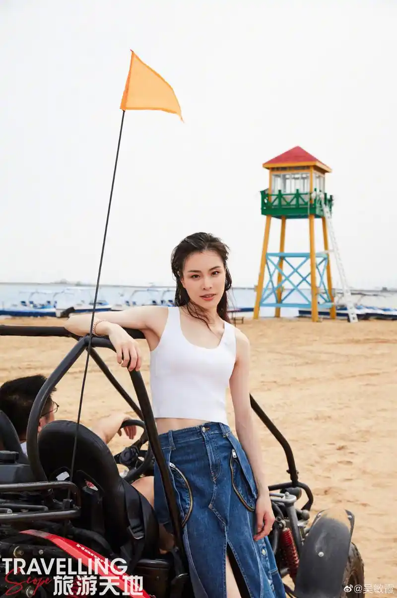 奥运冠军吴敏霞最新写真大片出炉,肤白貌美气质佳_金牌