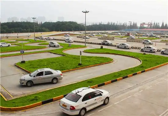 驾校训练场地展示2