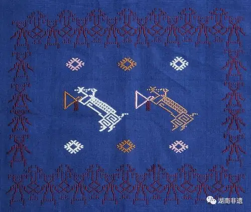 土家族织锦技艺|《武汉加油》《樱开武汉,江城加油》《灵鼠报平安》