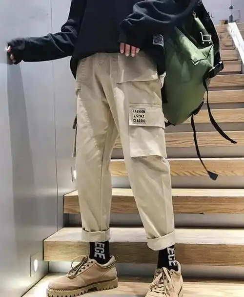 工装裤怎么挑选才时髦?关注这几点,不仅帅气还特别抢镜