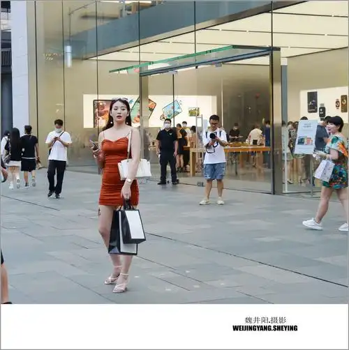 街拍女郎～成都太古里(三)