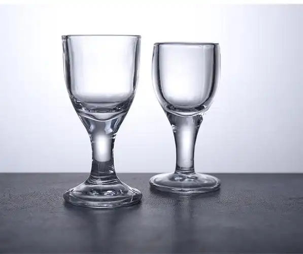 家用白酒杯套装玻璃分酒器小酒杯酒盅酒壶中式饭店酒用酒