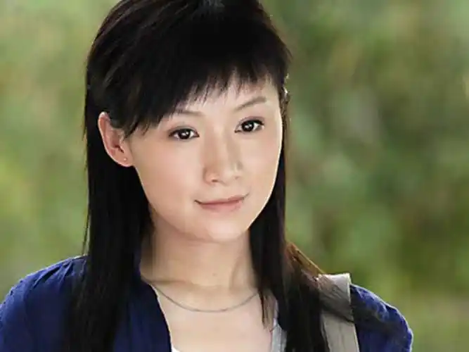 晏阳:电视剧《笑着活下去》人物,由演员姚芊羽饰演