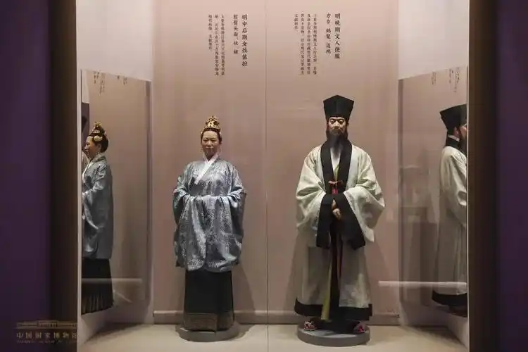 中国古代服饰文化展国博已开展读完这些名家著作再去游览收获更大