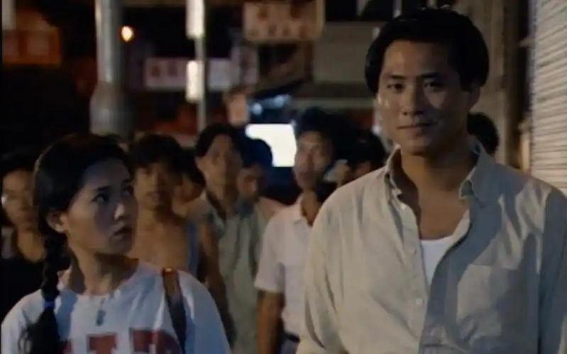 《大时代》丁孝蟹为见方婷,踏进禁区油麻地