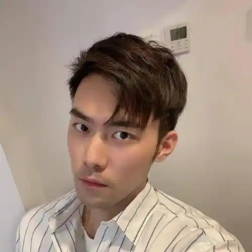 你最想要的9款男生逗号刘海发型