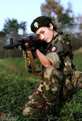 野外真人cs,美女狙击手精华