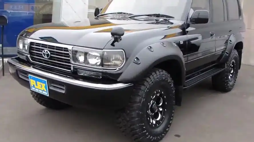 酷路泽改装方案lc80翻新复活宽体铆钉包围尤其好看难得一见的经典