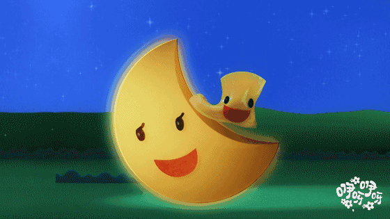 和月亮一起开心地玩耍.