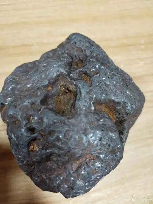 竹叶纹镍铁陨石 原石