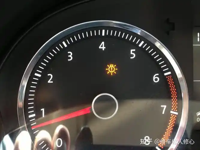 途观车左侧仪表盘上出现类似灯泡的的图案是什么故障? - 知乎