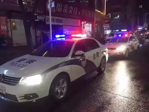 灵宝持续开展警灯闪烁提升群众安全感