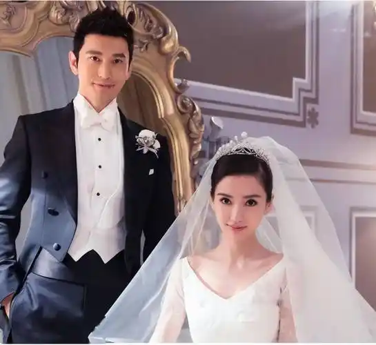 靠着丈夫上位,成为一线明星,两人离婚后位置下滑_黄晓明_婚礼_宾客