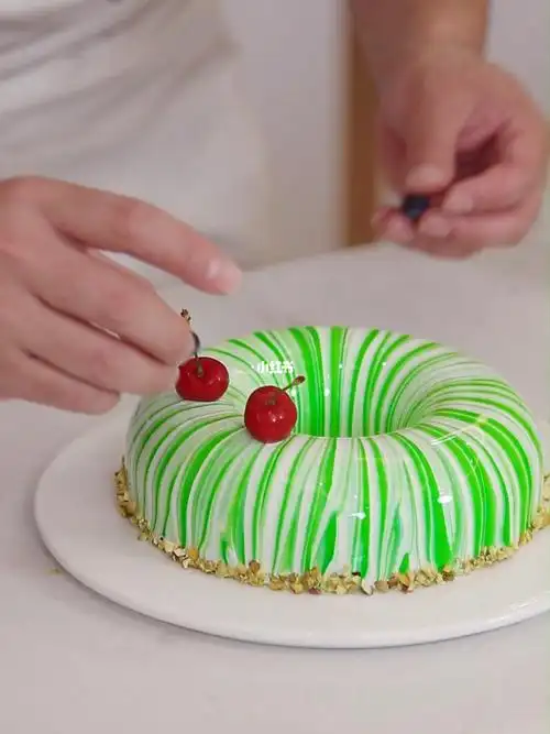 茉莉香草慕斯的颜值绝了想学来学校找我