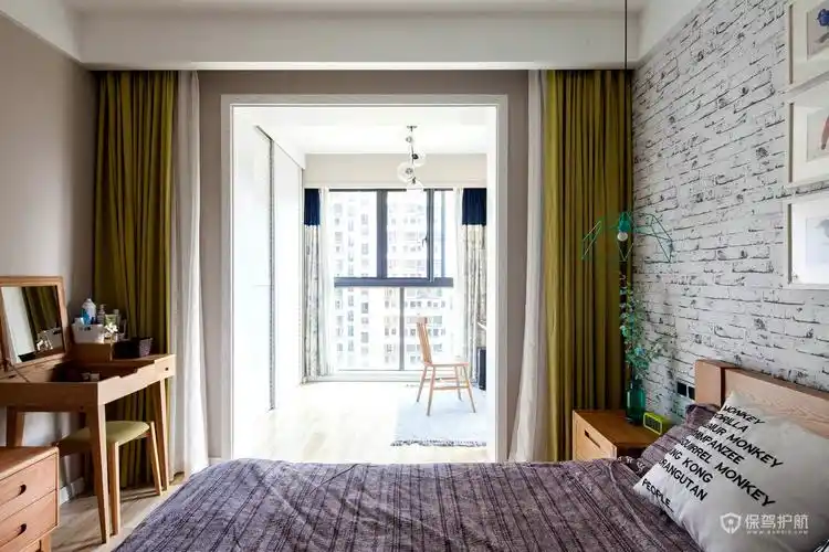 有阳台的次卧要怎么布置有阳台的次卧布置方案