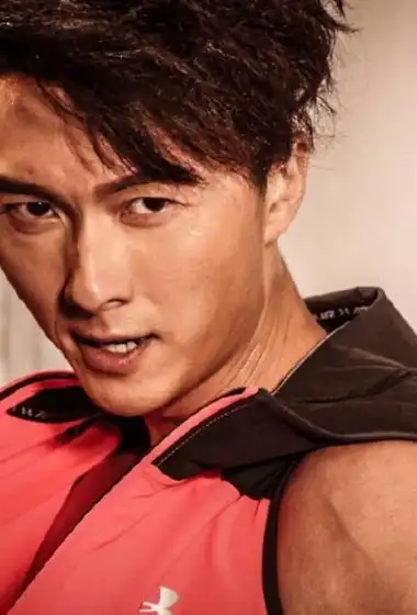 王浩信健身肌肉写真图片45