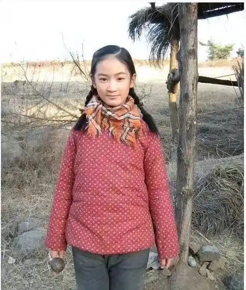 原创父母爱情都捧不红的女演员13岁考上戏如今却因整容无戏拍