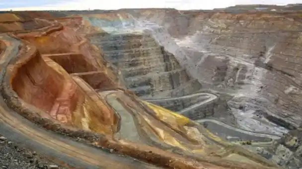 南非黄金矿储量(南非金矿资源丰富,曾是世界黄金产量第一大国)