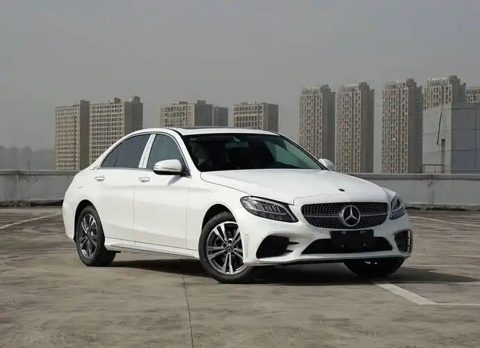 狂降3万为什么全新奔驰c级还是斗不过减配3系