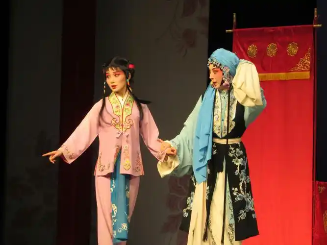 其它 京剧《锁麟囊》(三) 唱词 一霎时把七情俱已磨尽 参到那酸辛处泪