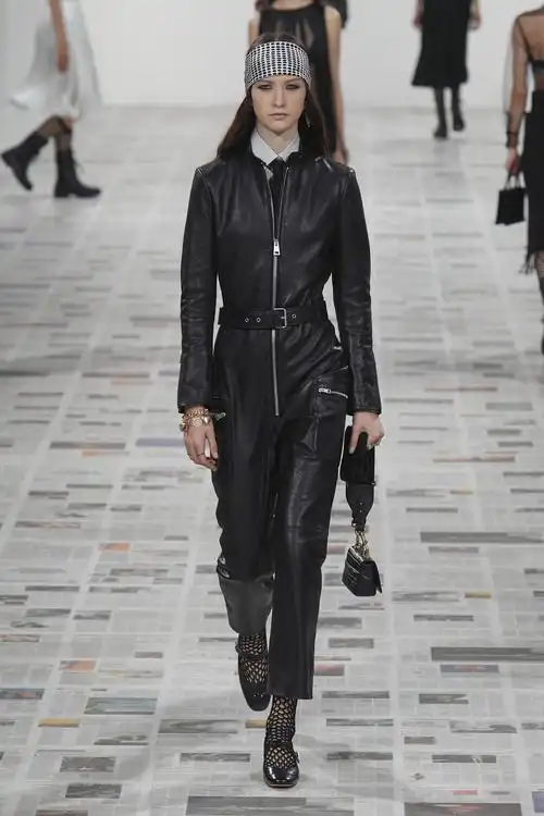 巴黎时装周 2020/21秋冬 时装发布 发布会类型 成衣 秀场 品牌 巴黎