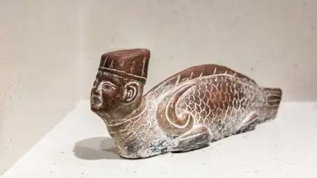 南京博物院馆藏南唐人首鱼身陶俑