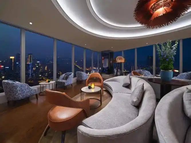 尽览两江四岸,步行打卡解放碑洪崖洞,竟有这样的神仙酒店!