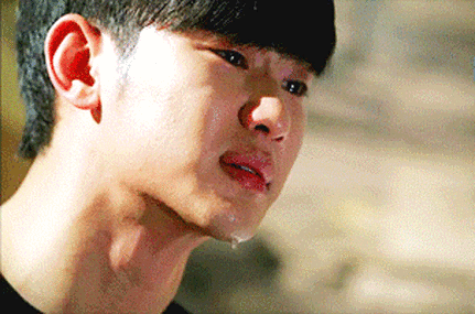 伤感gif想哭gif流泪gif金秀贤gif