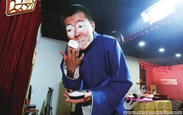 90后大学生痴迷双簧