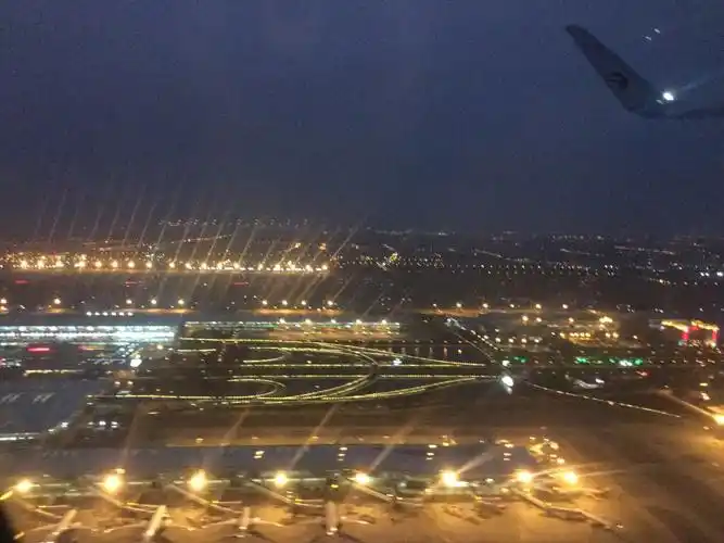 浦东国际机场的夜景