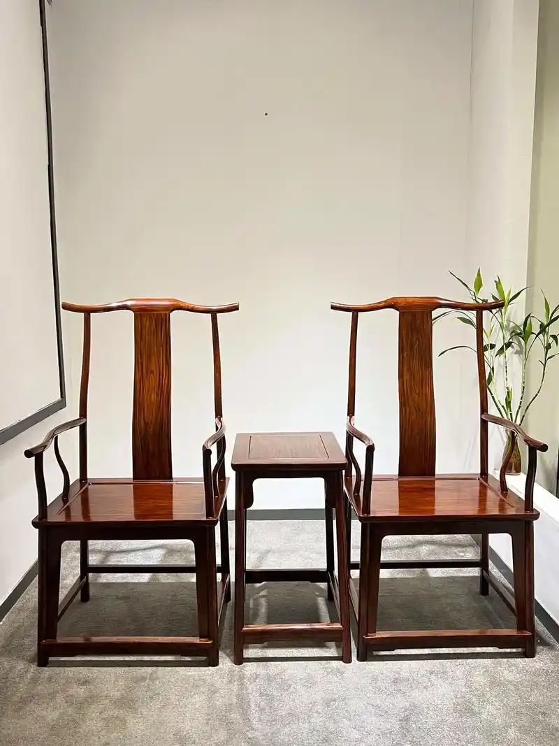 海南黄花梨王世襄柔婉典藏款官帽椅三件套.#明式家具 #官帽椅 - 抖音
