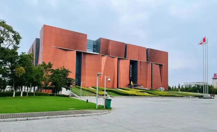 博物馆半小时由于下午就要离开昆明去丽江所以上午真正在里面逛的时间