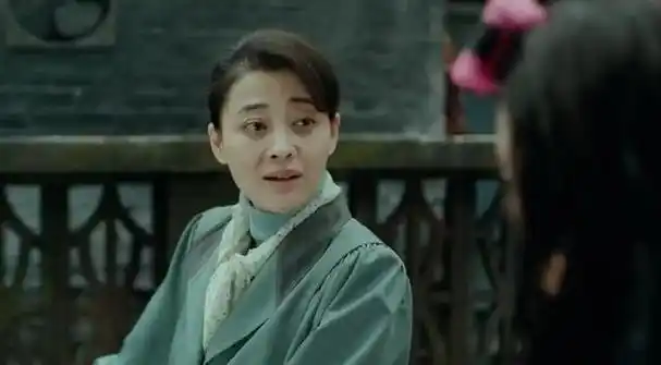 回顾梅婷:从舞蹈少女到影视巨星,她的华丽转身与演艺之路