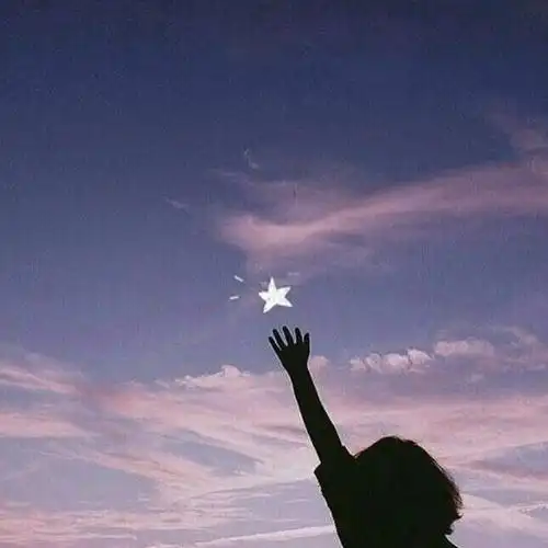 星星头像,一闪一闪亮星星头像(仙气十足的星空头像图片)