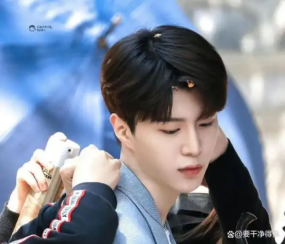 关晓彤范丞丞新剧亲密戏份曝光,网友担鹿晗吃醋,爱情让人成熟