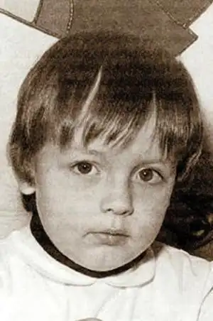 庆六一分享ac米兰5大帅哥儿时照片 英俊少年成就世界第一男模队