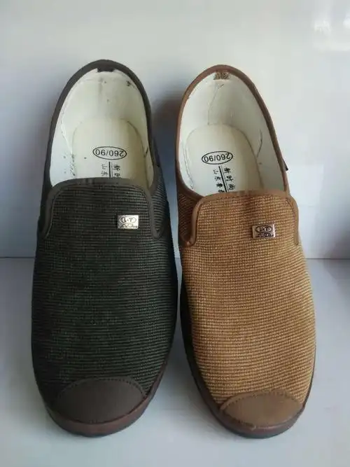 共104 件山东鲁泰布鞋男相关商品