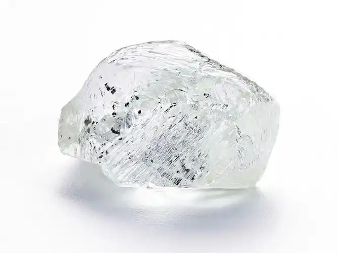 alrosa将在迪拜公开拍卖一颗24231ct钻石原石