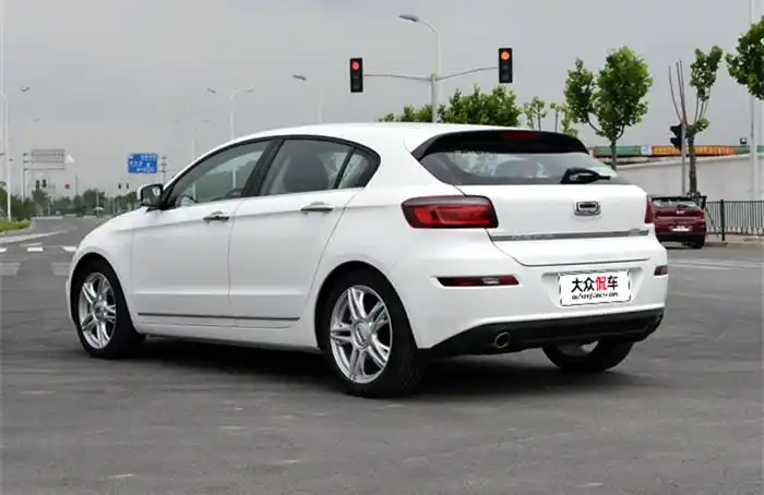 观致3新增车型 售10.88万/12.99万