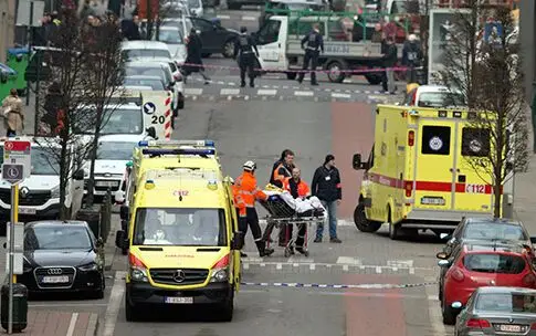 欧洲篮球老将比利时遇恐袭穆大叔遇险